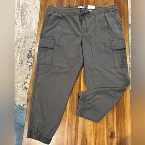 Sonoma Men's Charcoal Cargo Pants